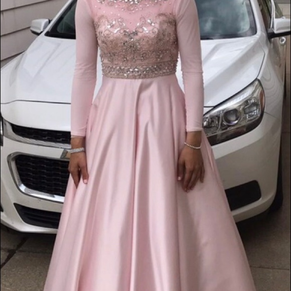 Elegant dress